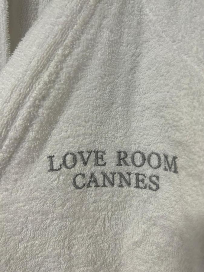 Love Room A Cannes - Appartement 25M2 Pour 2 Personnes Avec Un Jacuzzi Prive Exteriör bild