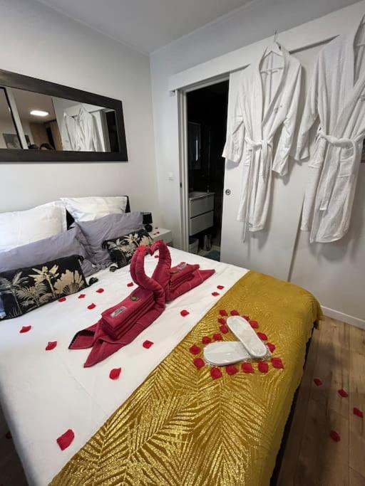 Love Room A Cannes - Appartement 25M2 Pour 2 Personnes Avec Un Jacuzzi Prive Exteriör bild